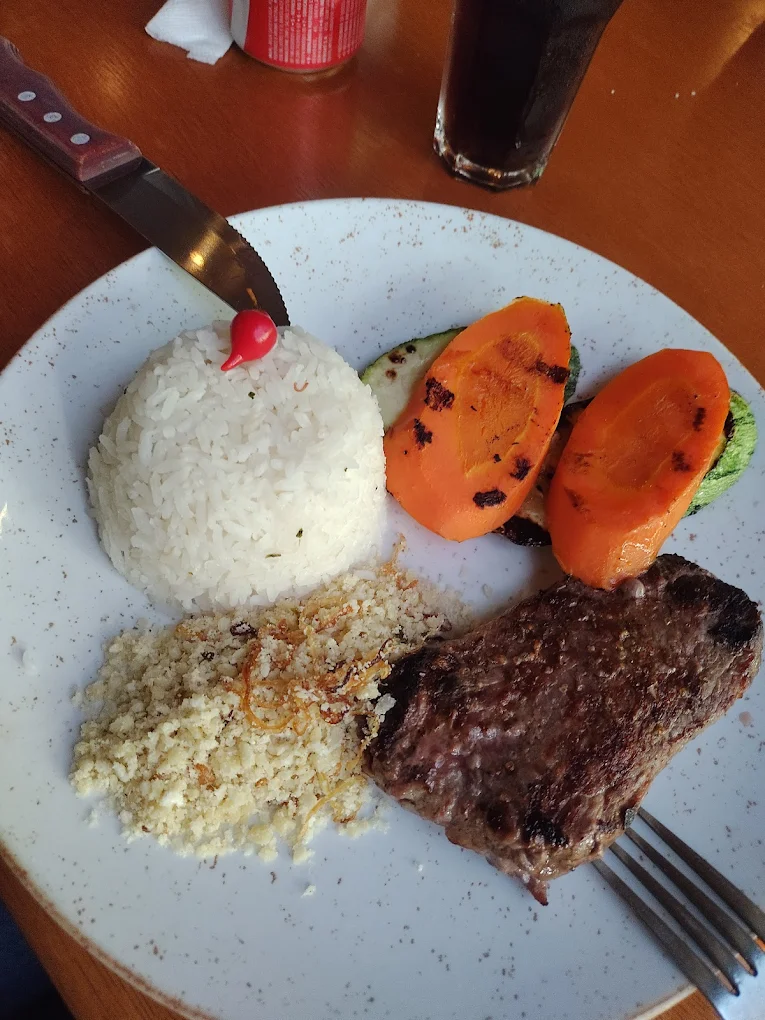 Almoço executivo no Cambuí - Garden Bar